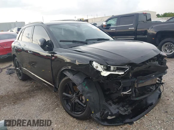 ✅ 2021 Audi Q3 S line Premium Plus • VIN: WA1EECF30M1025999 • Lot: 43100218. Wystawiony na IAAI z przebiegiem 66 132 mil. Bezpłatny archiwum sprzedaży aukcyjnych z USA i szczegółowy raport historii pojazdu na DreamBid. Zdjęcie 1.