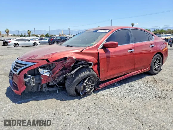 ✅ 2015 Nissan Altima SV • VIN: 1N4AL3APXFC219716 • Лот: 57174386. Опубликован ранее на Copart с пробегом 86 383 миль. Бесплатный доступ к архиву аукционных продаж из США и подробный отчёт об истории автомобиля на DreamBid. Изображение 1.