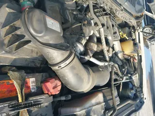 ✅ 2018 Ford F-250 XL • VIN: 1FT7W2BT2JEB88489 • Lot: 42669977. Wystawiony na IAAI z przebiegiem 164 618 mil. Bezpłatny archiwum sprzedaży aukcyjnych z USA i szczegółowy raport historii pojazdu na DreamBid. Zdjęcie 18.