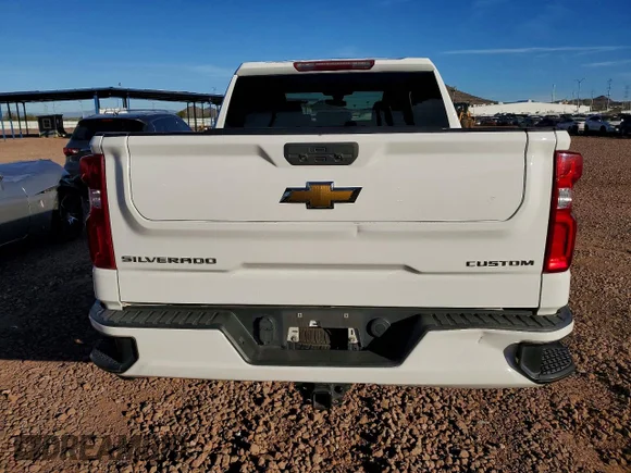✅ 2021 Chevrolet Silverado 1500 Custom • VIN: 3GCPWBEK6MG262335 • Lot: 72809865. Wystawiony na Copart z przebiegiem 113 197 mil. Bezpłatny archiwum sprzedaży aukcyjnych z USA i szczegółowy raport historii pojazdu na DreamBid. Zdjęcie 6.