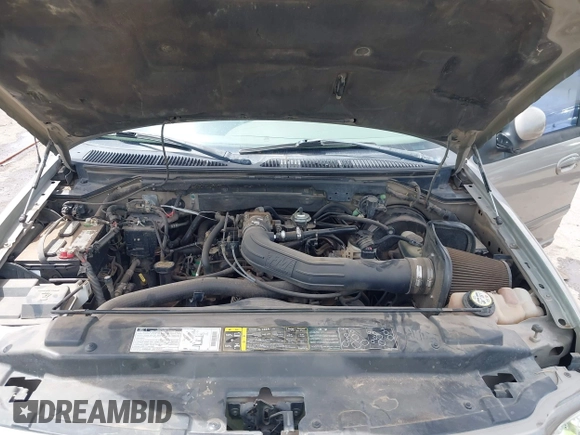 ✅ 2001 Ford F-150 XLT • VIN: 1FTRW08L51KB10150 • Lot: 45242172. Wystawiony na IAAI z przebiegiem 173 450 mil. Bezpłatny archiwum sprzedaży aukcyjnych z USA i szczegółowy raport historii pojazdu na DreamBid. Zdjęcie 10.