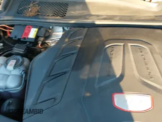 ✅ 2021 Porsche Cayenne GTS • VIN: WP1BG2AY9MDA49702 • Лот: 40789860. Опубликован ранее на IAAI с пробегом 18 695 миль. Бесплатный доступ к архиву аукционных продаж из США и подробный отчёт об истории автомобиля на DreamBid. Изображение 21.