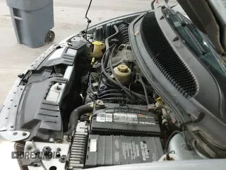 ✅ 2001 Chrysler Town & Country Limited • VIN: 2C8GP64L41R197343 • Lot: 43775758. Wystawiony na IAAI z przebiegiem 177 759 mil. Bezpłatny archiwum sprzedaży aukcyjnych z USA i szczegółowy raport historii pojazdu na DreamBid. Zdjęcie 17.