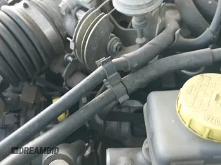 ✅ 2004 Nissan Frontier XE • VIN: 1N6ED29Y74C431516 • Lot: 41838579. Wystawiony na IAAI z przebiegiem 179 135 mil. Bezpłatny archiwum sprzedaży aukcyjnych z USA i szczegółowy raport historii pojazdu na DreamBid. Zdjęcie 19.