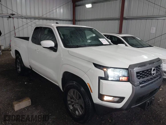 ✅ 2025 Nissan Frontier SV • VIN: 1N6ED1CM6SN613046 • Lot: 44978340. Listed on IAAI with 11,850 mi. Free auction sales archive from the USA and detailed vehicle history report at DreamBid. Image 1.
