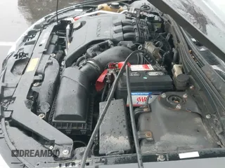 ✅ 2010 Lincoln MKZ • VIN: 3LNHL2JC3AR615170 • Lot: 41828124. Wystawiony na IAAI z przebiegiem 126 959 mil. Bezpłatny archiwum sprzedaży aukcyjnych z USA i szczegółowy raport historii pojazdu na DreamBid. Zdjęcie 19.