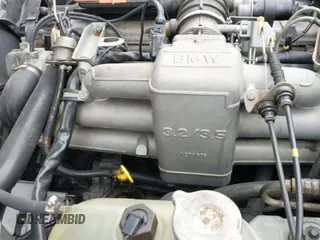 ✅ 1986 BMW 6 Series • VIN: WBAEC740XG0607224 • Lot: 42768061. Wystawiony na IAAI z przebiegiem 160 655 mil. Bezpłatny archiwum sprzedaży aukcyjnych z USA i szczegółowy raport historii pojazdu na DreamBid. Zdjęcie 12.