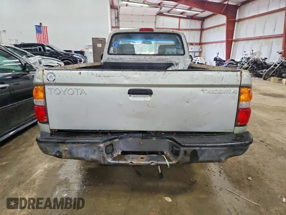 ✅ 2002 Toyota Tacoma • VIN: 5TENL42N22Z126456 • Lot: 45694996. Wystawiony na Copart z przebiegiem 138 870 mil. Bezpłatny archiwum sprzedaży aukcyjnych z USA i szczegółowy raport historii pojazdu na DreamBid. Zdjęcie 6.