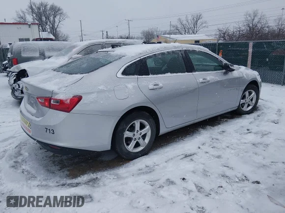 ✅ 2022 Chevrolet Malibu LS • VIN: 1G1ZC5ST1NF166401 • Lot: 44441279. Wystawiony na IAAI z przebiegiem 62 249 mil. Bezpłatny archiwum sprzedaży aukcyjnych z USA i szczegółowy raport historii pojazdu na DreamBid. Zdjęcie 4.