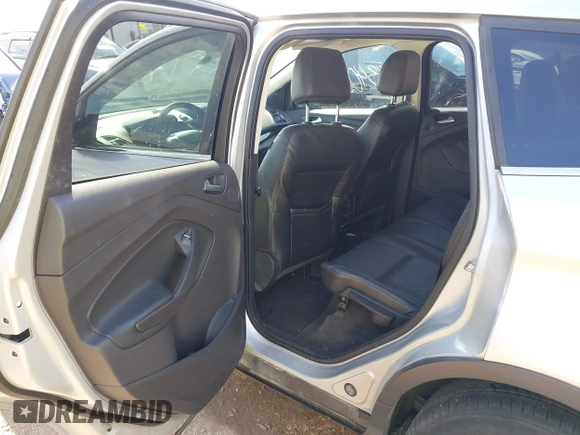 ✅ 2014 Ford Escape Titanium • VIN: 1FMCU9J96EUE08114 • Lot: 43403855. Wystawiony na IAAI z przebiegiem 126 623 mil. Bezpłatny archiwum sprzedaży aukcyjnych z USA i szczegółowy raport historii pojazdu na DreamBid. Zdjęcie 8.