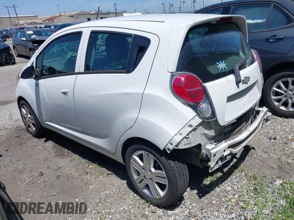 ✅ 2015 Chevrolet Spark LS • VIN: KL8CB6S94FC803190 • Лот: 41999273. Опубликован ранее на IAAI с пробегом 32 992 миль. Бесплатный доступ к архиву аукционных продаж из США и подробный отчёт об истории автомобиля на DreamBid. Изображение 3.