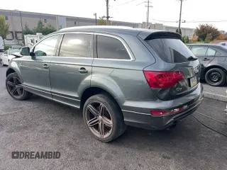 ✅ 2014 Audi Q7 S line Prestige • VIN: WA1DGAFE0ED014027 • Lot: 90810265. Wystawiony na Copart z przebiegiem 174 667 mil. Bezpłatny archiwum sprzedaży aukcyjnych z USA i szczegółowy raport historii pojazdu na DreamBid. Zdjęcie 12.