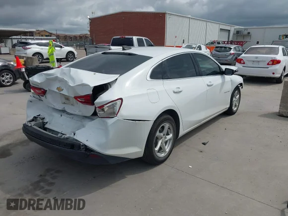 ✅ 2018 Chevrolet Malibu LS • VIN: 1G1ZB5ST5JF267440 • Lot: 45416349. Wystawiony na IAAI z przebiegiem 79 486 mil. Bezpłatny archiwum sprzedaży aukcyjnych z USA i szczegółowy raport historii pojazdu na DreamBid. Zdjęcie 4.