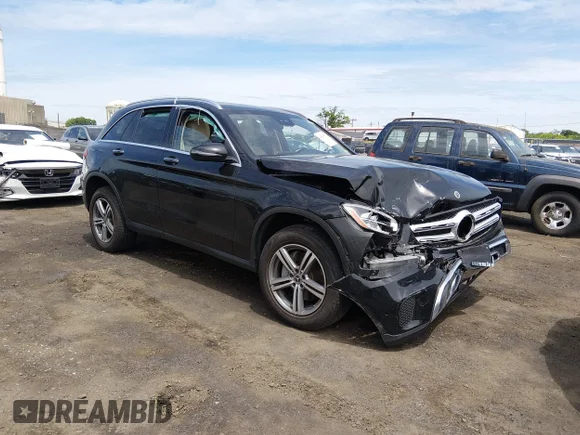 ✅ 2022 Mercedes-Benz GLC 300 • VIN: W1N0G8EBXNV398471 • Лот: 45160571. Опубликован ранее на IAAI с пробегом 30 601 миль. Бесплатный доступ к архиву аукционных продаж из США и подробный отчёт об истории автомобиля на DreamBid. Изображение 1.