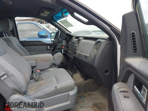 ✅ 2014 Ford F-150 XL • VIN: 1FTNF1CF4EKD16510 • Lot: 44202908. Listed on IAAI with 214,009 mi. Free auction sales archive from the USA and detailed vehicle history report at DreamBid. Image 5.