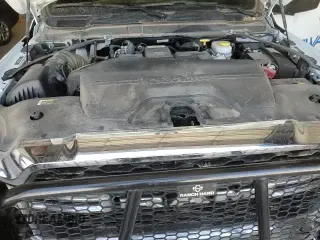 ✅ 2024 Ram 3500 Tradesman • VIN: 3C63R3GL0RG299607 • Lot: 49065555. Wystawiony na Copart z przebiegiem 30 882 mil. Bezpłatny archiwum sprzedaży aukcyjnych z USA i szczegółowy raport historii pojazdu na DreamBid. Zdjęcie 16.