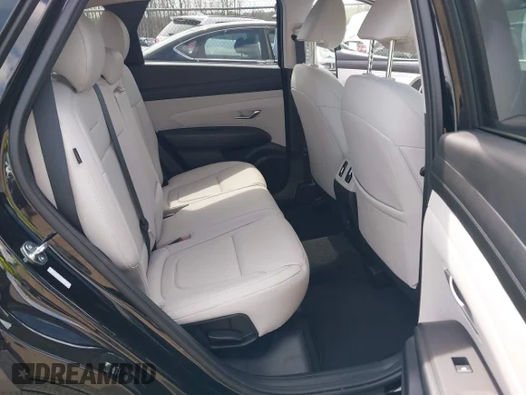 ✅ 2025 Hyundai Tucson SEL Convenience • VIN: 3KMJCCDE6SE013524 • Lot: 44741352. Wystawiony na IAAI z przebiegiem 6 319 mil. Bezpłatny archiwum sprzedaży aukcyjnych z USA i szczegółowy raport historii pojazdu na DreamBid. Zdjęcie 8.