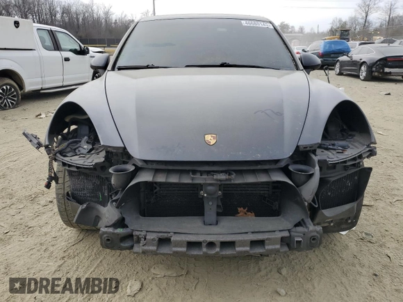 ✅ 2013 Porsche Cayenne Turbo • VIN: WP1AC2A24DLA90425 • Lot: 46680145. Wystawiony na Copart z przebiegiem 167 029 mil. Bezpłatny archiwum sprzedaży aukcyjnych z USA i szczegółowy raport historii pojazdu na DreamBid. Zdjęcie 5.