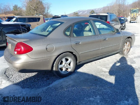 ✅ 2003 Ford Taurus SES Standard • VIN: 1FAFP55S63G276259 • Lot: 41317963. Listed on IAAI with 226,127 mi. Free auction sales archive from the USA and detailed vehicle history report at DreamBid. Image 4.