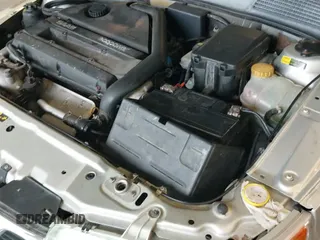 ✅ 2000 Saab 9-5 • VIN: YS3EH58G5Y3059271 • Лот: 40527201. Опубликован ранее на IAAI с пробегом 169 047 миль. Бесплатный доступ к архиву аукционных продаж из США и подробный отчёт об истории автомобиля на DreamBid. Изображение 19.