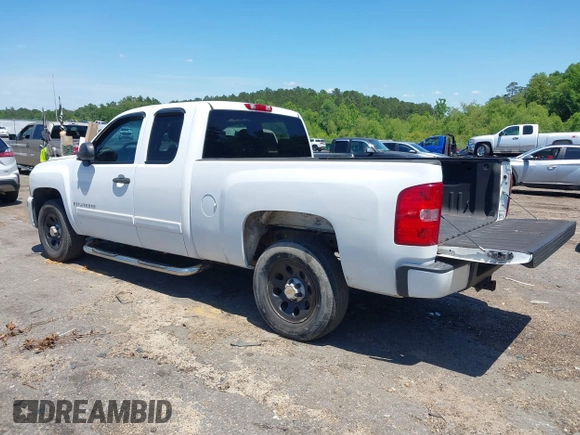 ✅ 2007 Chevrolet Silverado 1500 2LT • VIN: 2GCEC19JX71663055 • Lot: 42192320. Wystawiony na IAAI z przebiegiem 164 964 mil. Bezpłatny archiwum sprzedaży aukcyjnych z USA i szczegółowy raport historii pojazdu na DreamBid. Zdjęcie 3.