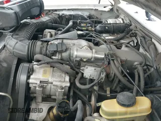 ✅ 1994 Ford Explorer Eddie Bauer • VIN: 1FMDU34X1RUE34296 • Lot: 42422382. Listed on IAAI with 122,393 mi. Free auction sales archive from the USA and detailed vehicle history report at DreamBid. Image 12.