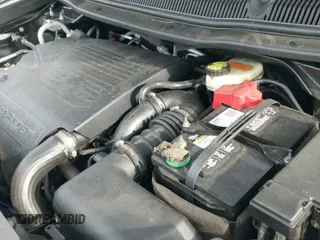 ✅ 2016 Ford Explorer Sport • VIN: 1FM5K8GT2GGB80075 • Lot: 43307328. Wystawiony na IAAI z przebiegiem 182 961 mil. Bezpłatny archiwum sprzedaży aukcyjnych z USA i szczegółowy raport historii pojazdu na DreamBid. Zdjęcie 20.