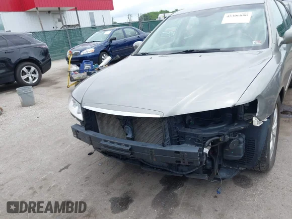 ✅ 2008 Hyundai Azera Limited • VIN: KMHFC46F48A319553 • Lot: 45306880. Listed on IAAI with 138,748 mi. Free auction sales archive from the USA and detailed vehicle history report at DreamBid. Image 6.