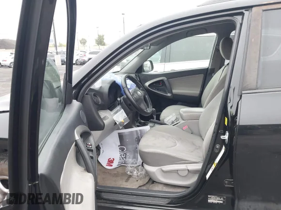 ✅ 2010 Toyota RAV4 • VIN: JTMZF4DV9A5027690 • Lot: 45474273. Wystawiony na IAAI z przebiegiem 163 025 mil. Bezpłatny archiwum sprzedaży aukcyjnych z USA i szczegółowy raport historii pojazdu na DreamBid. Zdjęcie 5.