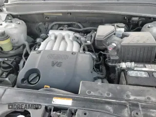 ✅ 2008 Hyundai Santa Fe GLS • VIN: 5NMSG73D98H207249 • Lot: 84559414. Listed on Copart with 137,412 mi. Free auction sales archive from the USA and detailed vehicle history report at DreamBid. Image 13.