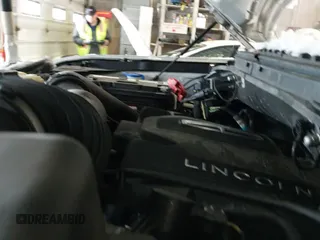 ✅ 2019 Lincoln Navigator Reserve • VIN: 5LMJJ3LTXKEL25178 • Lot: 43818096. Listed on IAAI with 115,997 mi. Free auction sales archive from the USA and detailed vehicle history report at DreamBid. Image 19.