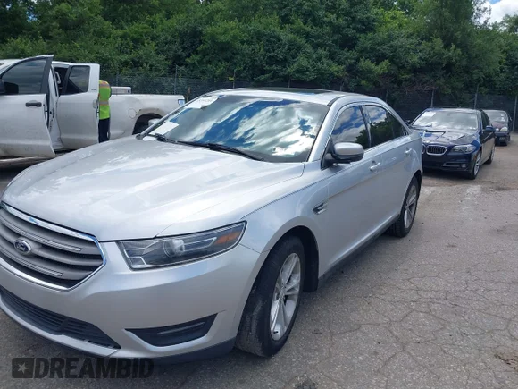 ✅ 2015 Ford Taurus SEL • VIN: 1FAHP2E8XFG156495 • Lot: 45394201. Listed on IAAI with Not provided. Free auction sales archive from the USA and detailed vehicle history report at DreamBid. Image 2.