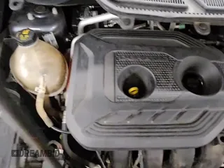 ✅ 2020 Ford EcoSport SE • VIN: MAJ6S3GLXLC355238 • Lot: 86300785. Wystawiony na Copart z przebiegiem 93 076 mil. Bezpłatny archiwum sprzedaży aukcyjnych z USA i szczegółowy raport historii pojazdu na DreamBid. Zdjęcie 14.