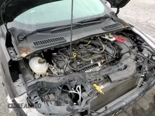 ✅ 2019 Ford Escape SE • VIN: 1FMCU0GD5KUB86040 • Lot: 85588675. Wystawiony na Copart z przebiegiem 30 147 mil. Bezpłatny archiwum sprzedaży aukcyjnych z USA i szczegółowy raport historii pojazdu na DreamBid. Zdjęcie 14.