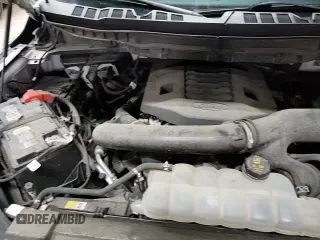 ✅ 2021 Ford F-150 XL • VIN: 1FTEW1E82MFC79043 • Lot: 85926995. Wystawiony na Copart z przebiegiem 86 749 mil. Bezpłatny archiwum sprzedaży aukcyjnych z USA i szczegółowy raport historii pojazdu na DreamBid. Zdjęcie 13.