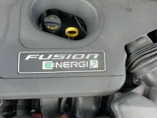 ✅ 2017 Ford Fusion Titanium • VIN: 3FA6P0SU5HR209693 • Lot: 84644695. Listed on Copart with 72,441 mi. Free auction sales archive from the USA and detailed vehicle history report at DreamBid. Image 15.