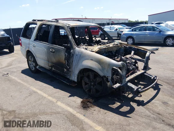 ✅ 2008 Ford Expedition Limited • VIN: 1FMFU205X8LA37259 • Lot: 44861314. Listed on IAAI with Not provided. Free auction sales archive from the USA and detailed vehicle history report at DreamBid. Image 1.