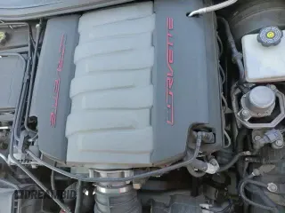 ✅ 2018 Chevrolet Corvette Grand Sport 3LT • VIN: 1G1YZ2D76J5101066 • Lot: 58749405. Wystawiony na Copart z przebiegiem 46 009 mil. Bezpłatny archiwum sprzedaży aukcyjnych z USA i szczegółowy raport historii pojazdu na DreamBid. Zdjęcie 13.