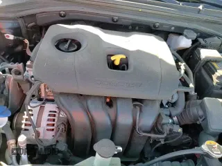 ✅ 2019 Hyundai Elantra SE • VIN: KMHD74LF4KU850628 • Lot: 86895015. Listed on Copart with 18,382 mi. Free auction sales archive from the USA and detailed vehicle history report at DreamBid. Image 16.