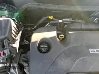 ✅ 2018 Chevrolet Equinox LS • VIN: 2GNAXHEV7J6316725 • Lot: 86855925. Wystawiony na Copart z przebiegiem 49 971 mil mil. Skorzystaj z bezpłatnego archiwum sprzedaży aukcyjnych z USA i zobacz szczegółowy raport historii pojazdu na DreamBid. Zdjęcie 15.