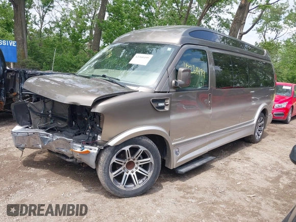 ✅ 2016 Chevrolet Express Cargo • VIN: 1GCWGBFG9G1167676 • Lot: 42268499. Wystawiony na IAAI z przebiegiem 106 464 mil. Bezpłatny archiwum sprzedaży aukcyjnych z USA i szczegółowy raport historii pojazdu na DreamBid. Zdjęcie 2.