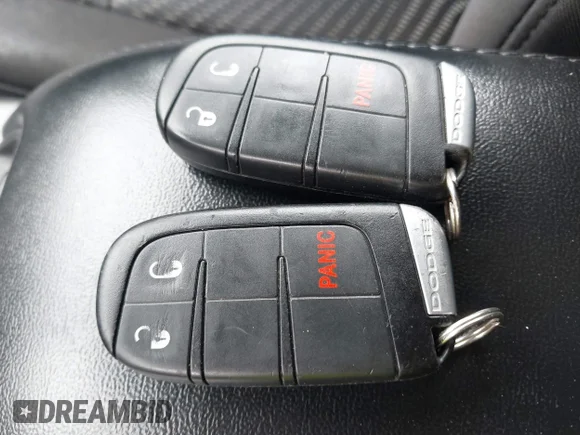 ✅ 2013 Dodge Journey SE • VIN: 3C4PDCAB1DT709923 • Лот: 45002316. Опубліковано раніше на IAAI з пробігом 157 449 миль. Безкоштовний доступ до архіву аукціонних продажів зі США та докладний звіт про історію автомобіля на DreamBid. Зображення 11.
