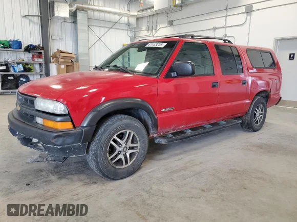 ✅ 2002 Chevrolet S-10 LS • VIN: 1GCDT13W72K180888 • Lot: 61453205. Listed on Copart with 217,039 km. Free auction sales archive from the USA and detailed vehicle history report at DreamBid. Image 1.