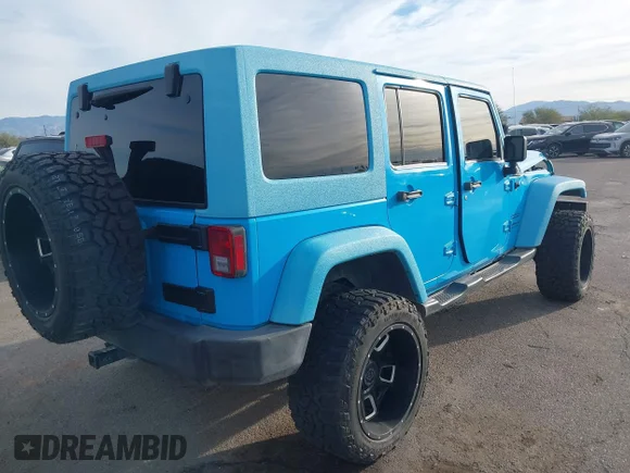 ✅ 2017 Jeep Wrangler Unlimited Sport • VIN: 1C4BJWDG9HL612028 • Lot: 44370308. Wystawiony na IAAI z przebiegiem 87 161 mil. Bezpłatny archiwum sprzedaży aukcyjnych z USA i szczegółowy raport historii pojazdu na DreamBid. Zdjęcie 4.