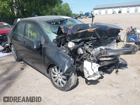 ✅ 2013 Toyota Corolla LE • VIN: 5YFBU4EE2DP215836 • Lot: 45296473. Wystawiony na IAAI z przebiegiem Nie podano. Bezpłatny archiwum sprzedaży aukcyjnych z USA i szczegółowy raport historii pojazdu na DreamBid. Zdjęcie 1.