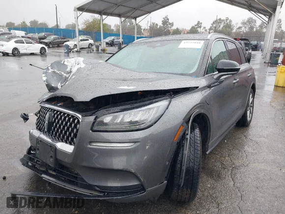 ✅ 2021 Lincoln Corsair Grand Touring • VIN: 5LMTJ5DZ3MUL27709 • Lot: 43725818. Wystawiony na IAAI z przebiegiem 40 997 mil. Bezpłatny archiwum sprzedaży aukcyjnych z USA i szczegółowy raport historii pojazdu na DreamBid. Zdjęcie 2.