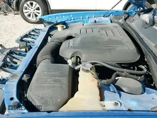 ✅ 2019 Dodge Challenger SXT • VIN: 2C3CDZAG6KH596090 • Лот: 43621542. Опубликован ранее на IAAI с пробегом 135 387 миль. Бесплатный доступ к архиву аукционных продаж из США и подробный отчёт об истории автомобиля на DreamBid. Изображение 20.