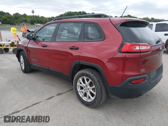 ✅ 2016 Jeep Cherokee Sport • VIN: 1C4PJLAB3GW137342 • Лот: 45070421. Опубликован ранее на IAAI с пробегом 111 228 миль. Бесплатный доступ к архиву аукционных продаж из США и подробный отчёт об истории автомобиля на DreamBid. Изображение 3.