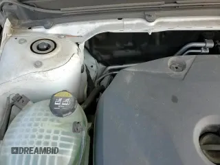 ✅ 2019 Volvo XC40 R-Design • VIN: YV4162UM0K2117321 • Лот: 70999055. Опубликован ранее на Copart с пробегом 50 705 миль. Бесплатный доступ к архиву аукционных продаж из США и подробный отчёт об истории автомобиля на DreamBid. Изображение 15.