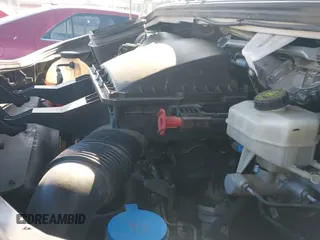 ✅ 2020 Mercedes-Benz Sprinter • VIN: W1W4EBHY7LT031083 • Lot: 41511844. Wystawiony na IAAI z przebiegiem 133 560 mil. Bezpłatny archiwum sprzedaży aukcyjnych z USA i szczegółowy raport historii pojazdu na DreamBid. Zdjęcie 18.